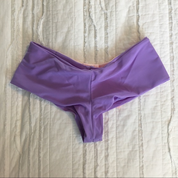 •Handmade Bow Swimsuit Bottoms• - Picture 2 of 2